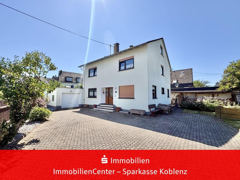 Ihr neues Zuhause mit viel Platz und großem Grundstück!